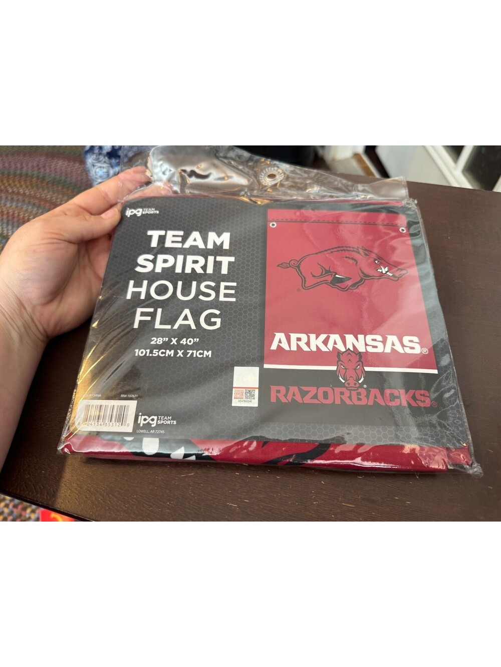 Arkansas Razorbacks Team Spirit House Flag 28x40 101.5cmx71cm